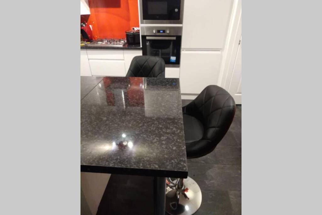 The Cottage - Hot Tub - Nr Glasgow - Self Check-In كوتبريدج المظهر الخارجي الصورة